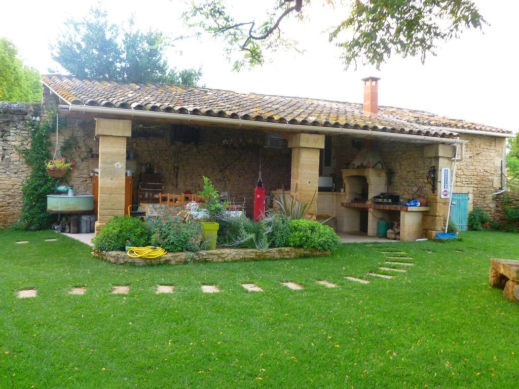 Bed and Breakfast Les Croisees Кастийон-дю-Гар Экстерьер фото